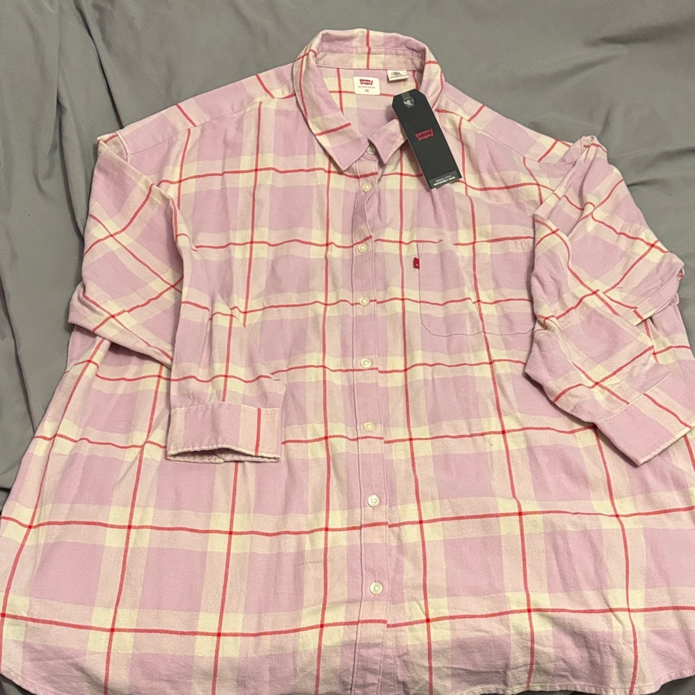 Levi's women’s Pink and Cream Plaid Button-Down Shirt